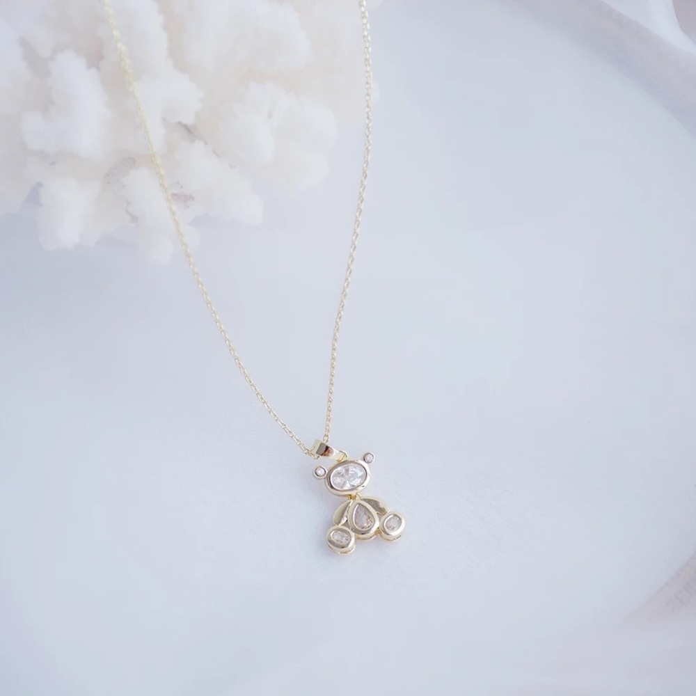 Champagne Gold Crystal movable Bear necklace pendant - Picture 4 of 7